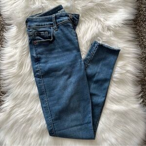 Old Navy Rockstar Super Skinny Jeans